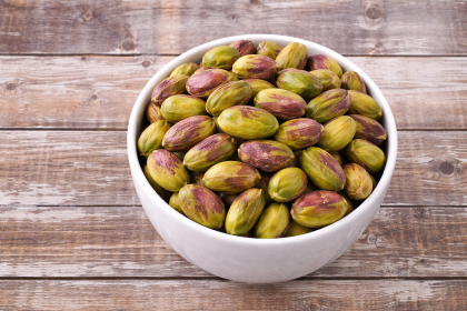 СУРОВ ШАМ ФЪСТЪК БЕЛЕН